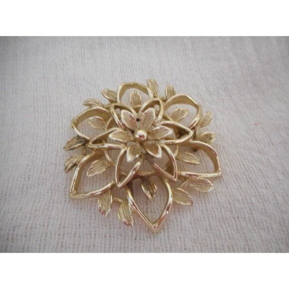 Sarah Coventry Jewelry - Vtg Sarah Coventry Estate Costume Brooch Pin Gold